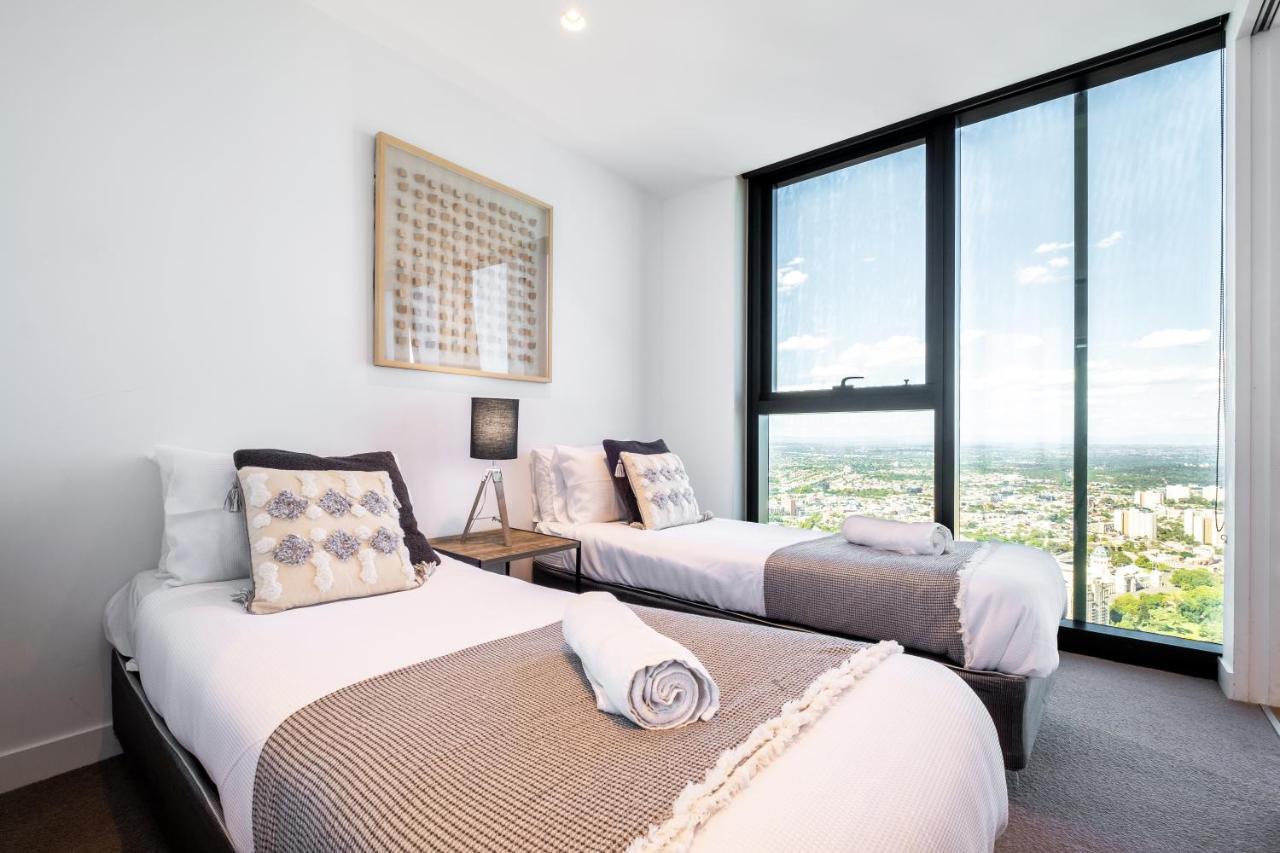 Mega Style Apartments Victoria One Мелбърн Екстериор снимка