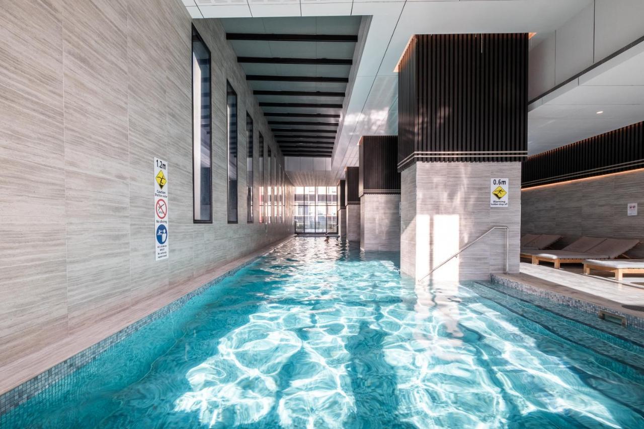 Mega Style Apartments Victoria One Мелбърн Екстериор снимка