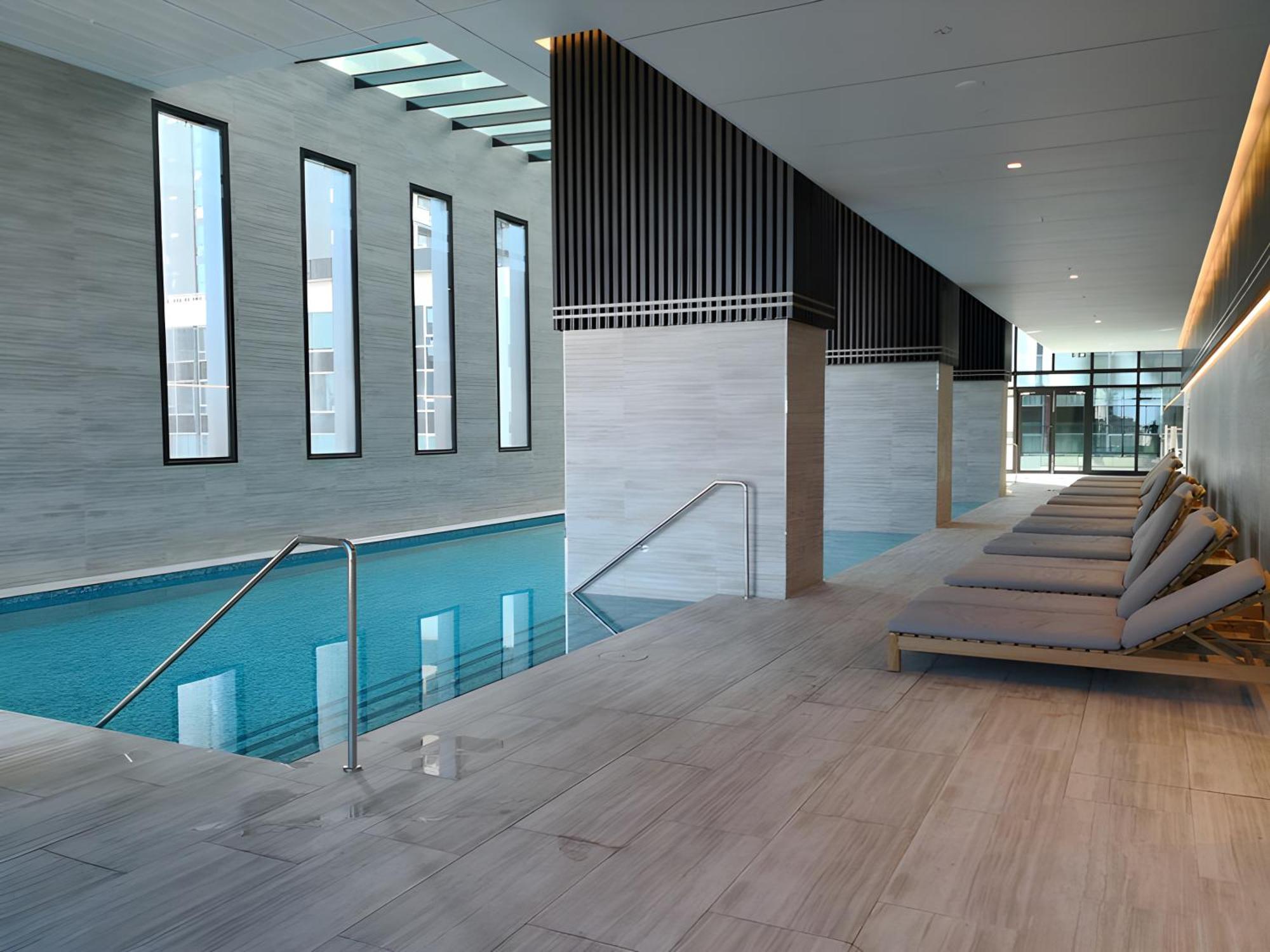 Mega Style Apartments Victoria One Мелбърн Екстериор снимка